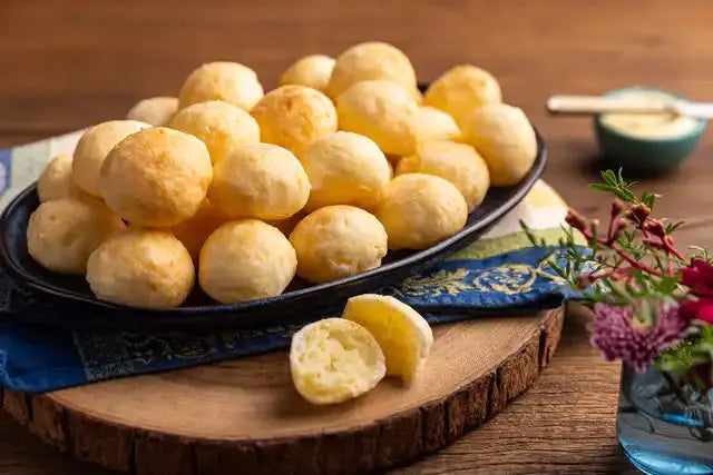 Como assar o seu pão de queijo em casa Brasil inBox - Produtos Brasileiros em UK